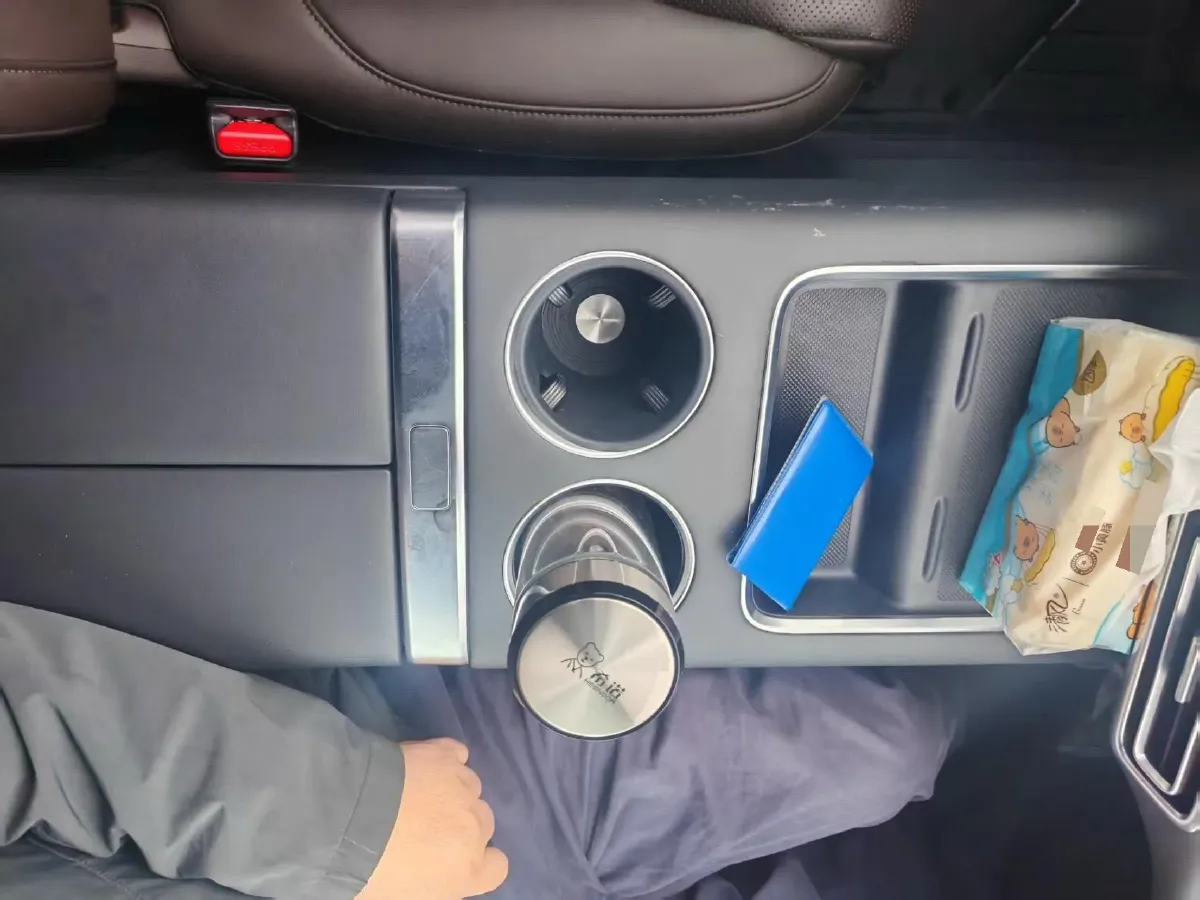 2022 Li L9 Range Extended 154HP REEV 42.6KWH,autocango,china used car exporter,china ev exporter,chinese used car exporter,chinese used ev exporter