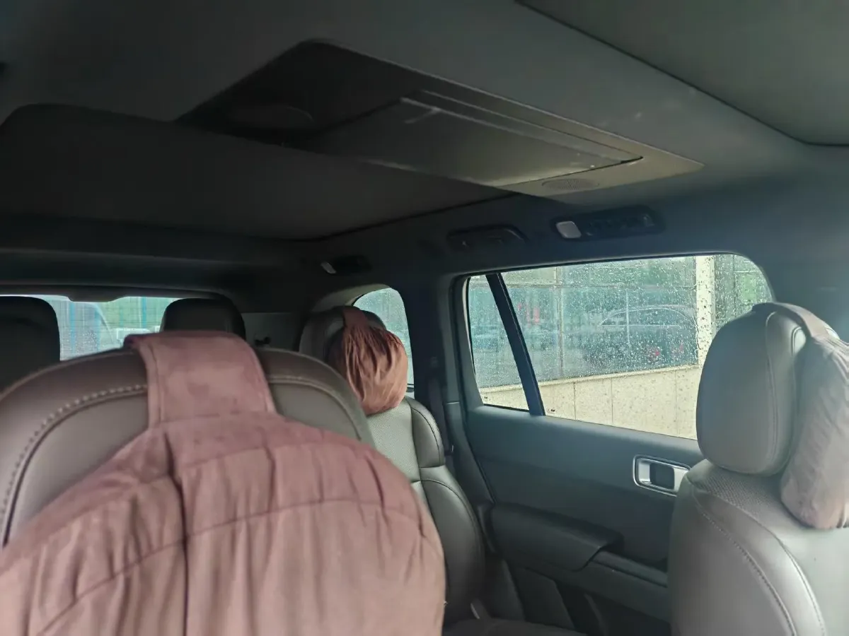 2022 Li L9 Range Extended 154HP REEV 42.6KWH,autocango,china used car exporter,china ev exporter,chinese used car exporter,chinese used ev exporter