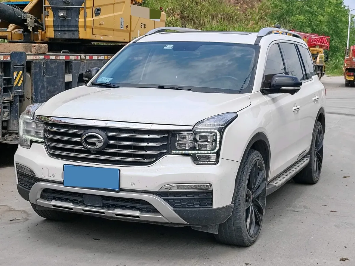 2017 GAC Trumpchi GS8 2.0T 201HP L4 6AT,autocango,china used car exporter,china ev exporter,chinese used car exporter,chinese used ev exporter
