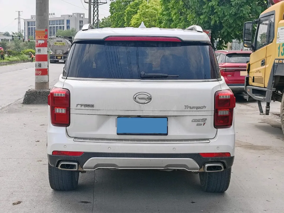 2017 GAC Trumpchi GS8 2.0T 201HP L4 6AT,autocango,china used car exporter,china ev exporter,chinese used car exporter,chinese used ev exporter