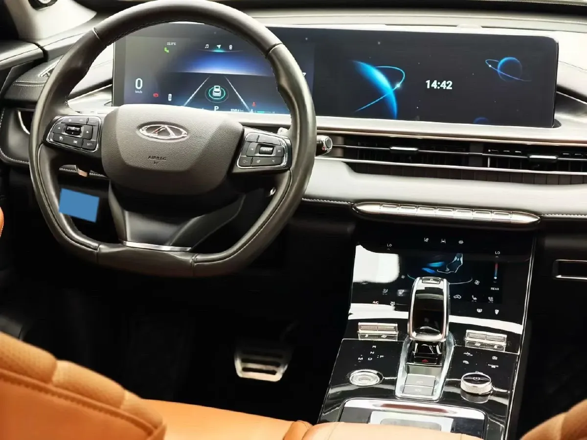 2021 Chery Tiggo 8 Plus 1.6T 197HP L4 7DCT,autocango,china used car exporter,china ev exporter,chinese used car exporter,chinese used ev exporter