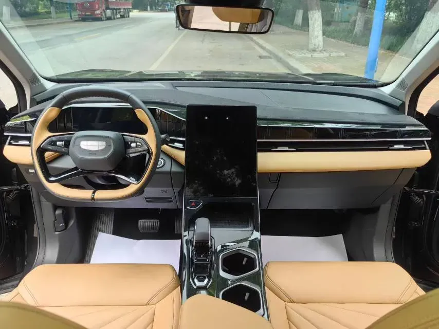 2023 Geely StarRay 1.5T 181HP L4 7DCT,autocango,china used car exporter,china ev exporter,chinese used car exporter,chinese used ev exporter