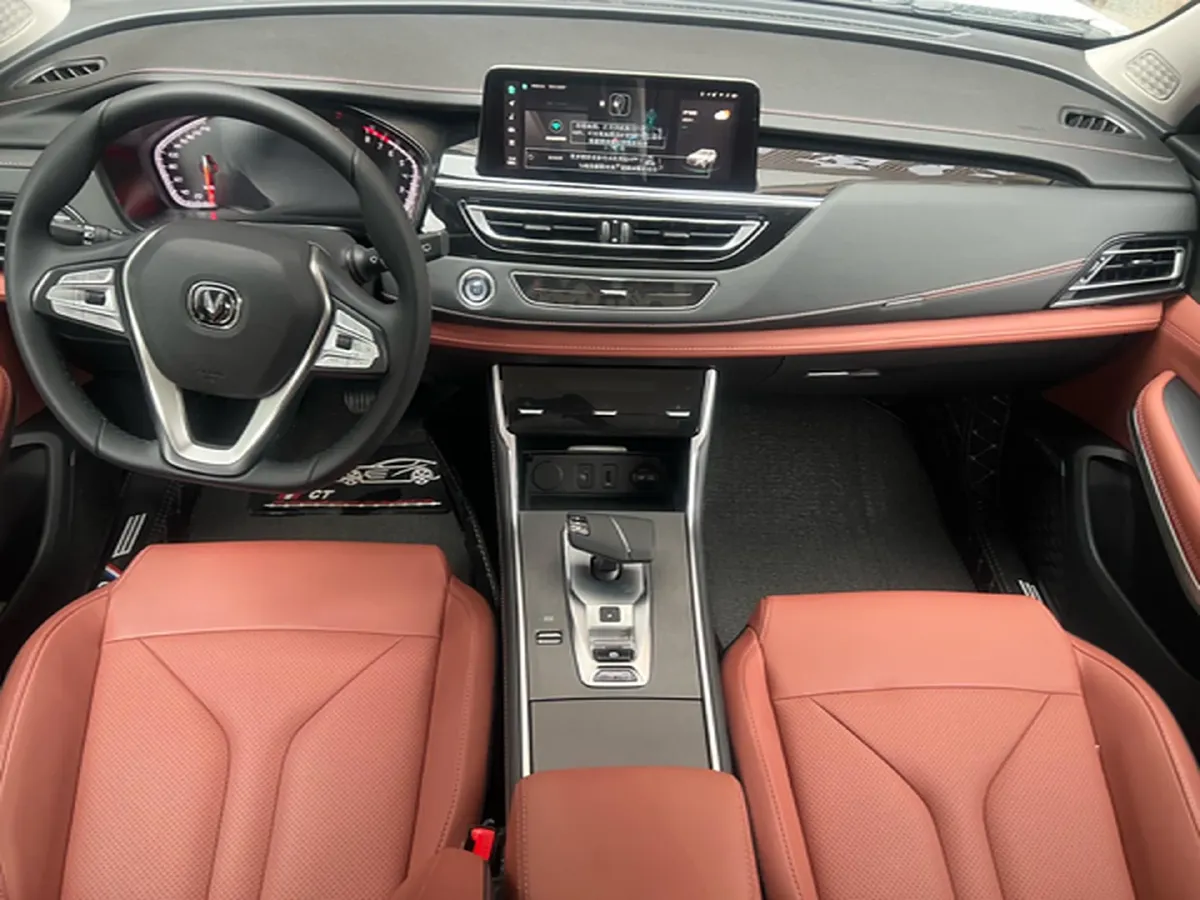 2024 ChangAn CS75 1.5T 188HP L4 7DCT,autocango,china used car exporter,china ev exporter,chinese used car exporter,chinese used ev exporter