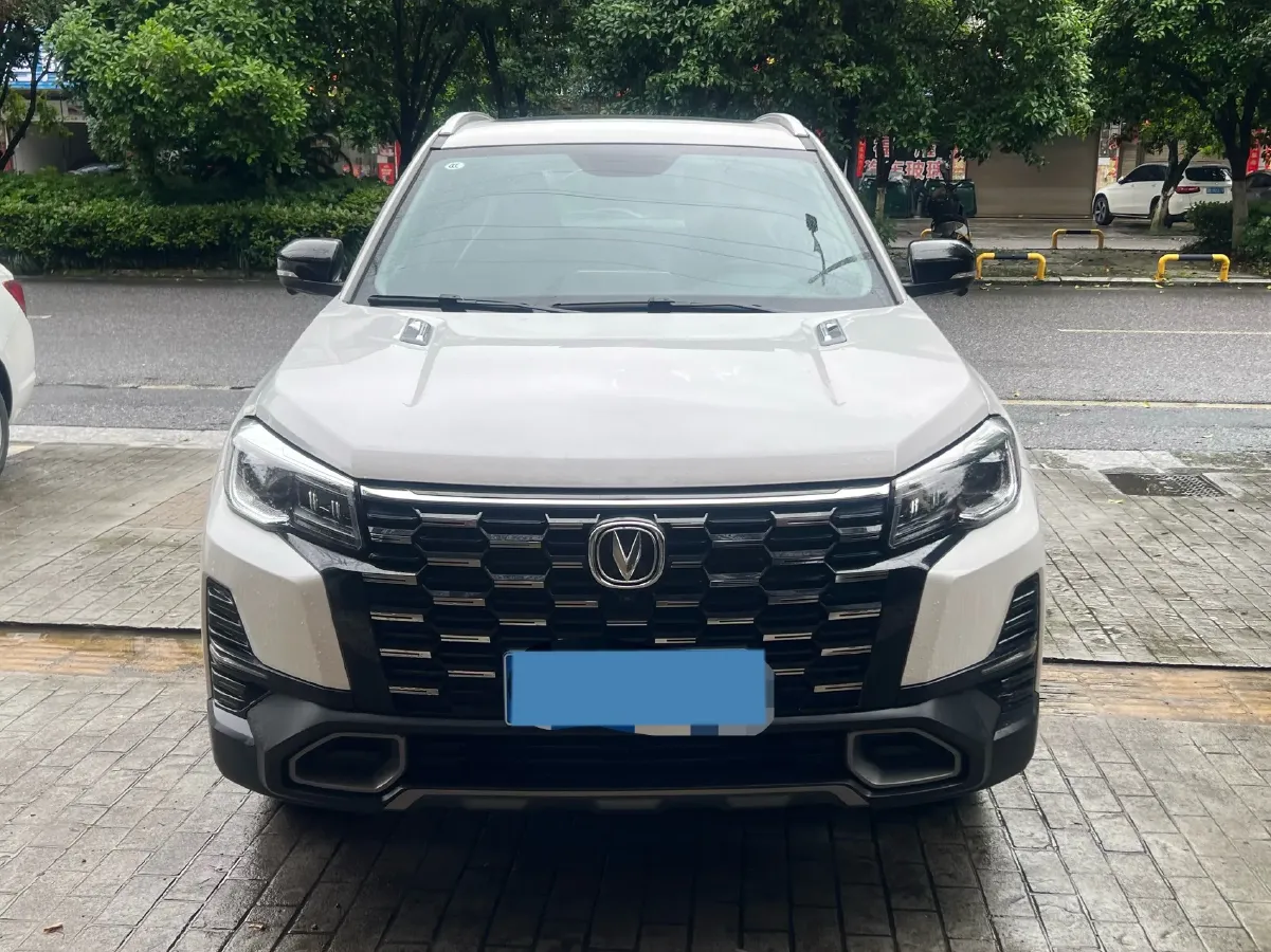 2024 ChangAn CS75 1.5T 188HP L4 7DCT,autocango,china used car exporter,china ev exporter,chinese used car exporter,chinese used ev exporter