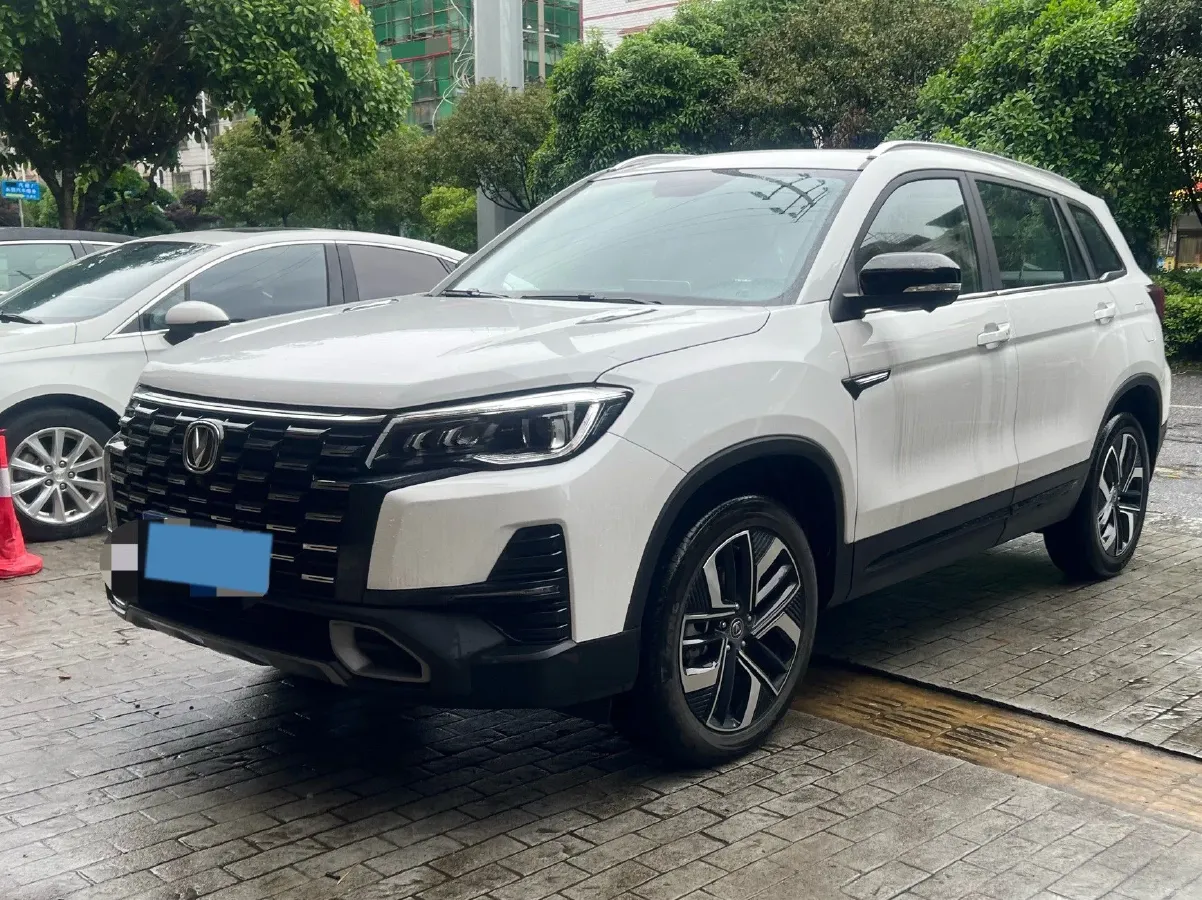 2024 ChangAn CS75 1.5T 188HP L4 7DCT,autocango,china used car exporter,china ev exporter,chinese used car exporter,chinese used ev exporter