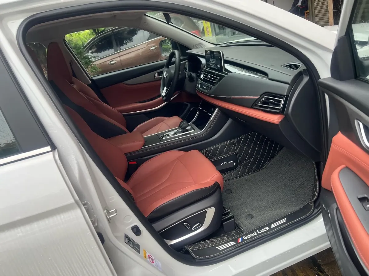 2024 ChangAn CS75 1.5T 188HP L4 7DCT,autocango,china used car exporter,china ev exporter,chinese used car exporter,chinese used ev exporter