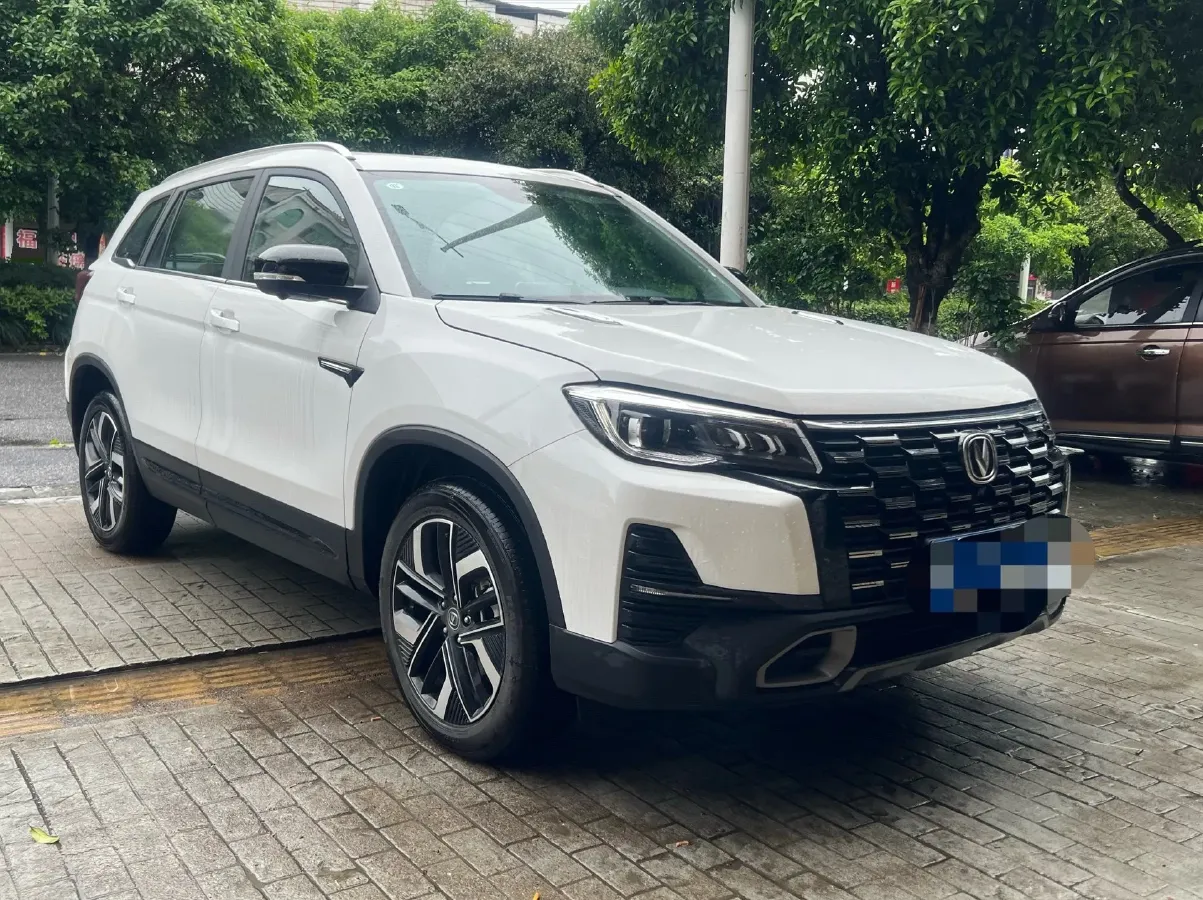 2024 ChangAn CS75 1.5T 188HP L4 7DCT,autocango,china used car exporter,china ev exporter,chinese used car exporter,chinese used ev exporter