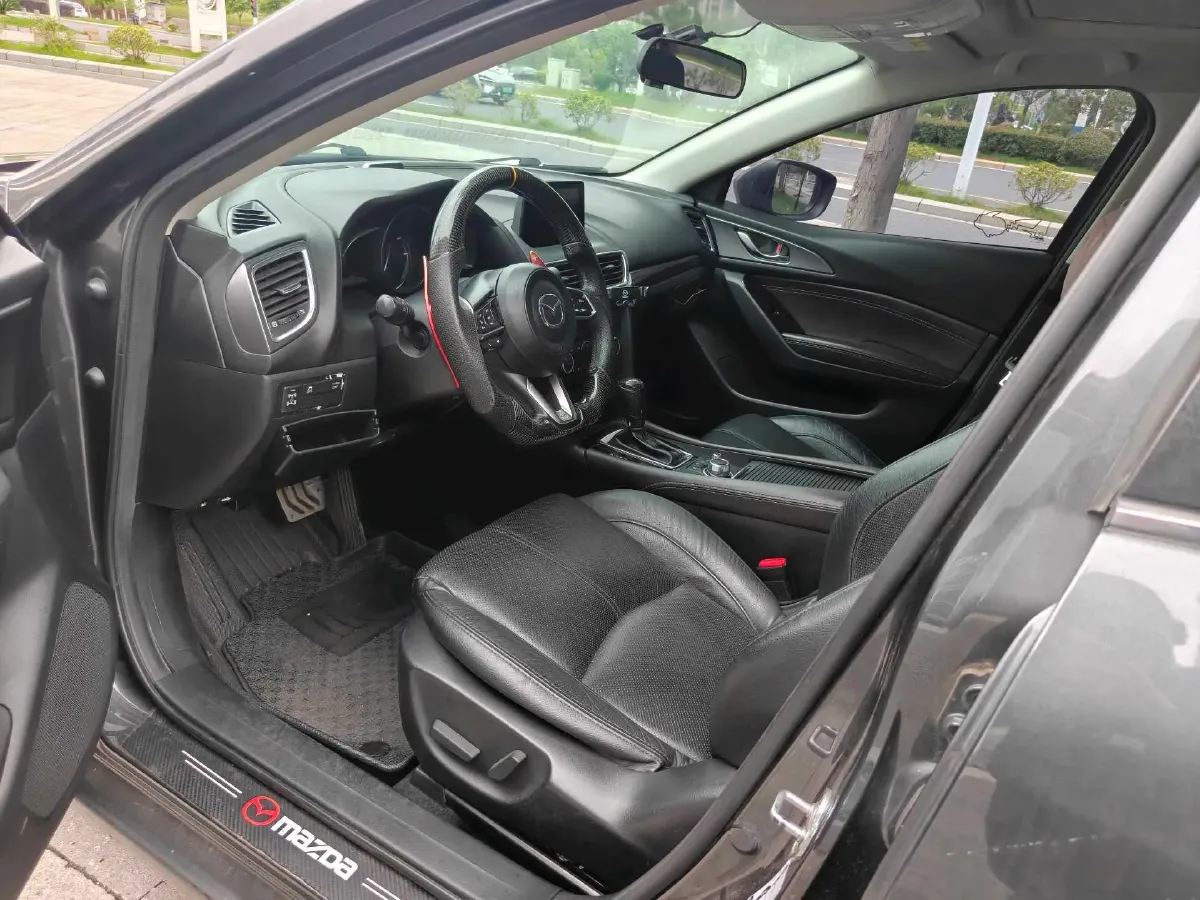 2017 Mazda 3 Axela 2.0L 158HP L4 6AT,autocango,china used car exporter,china ev exporter,chinese used car exporter,chinese used ev exporter