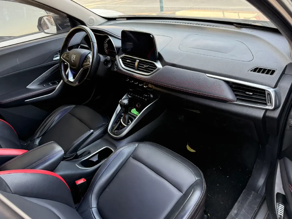 2019 Kia KX1 1.4L 100HP L4 6AT,autocango,china used car exporter,china ev exporter,chinese used car exporter,chinese used ev exporter