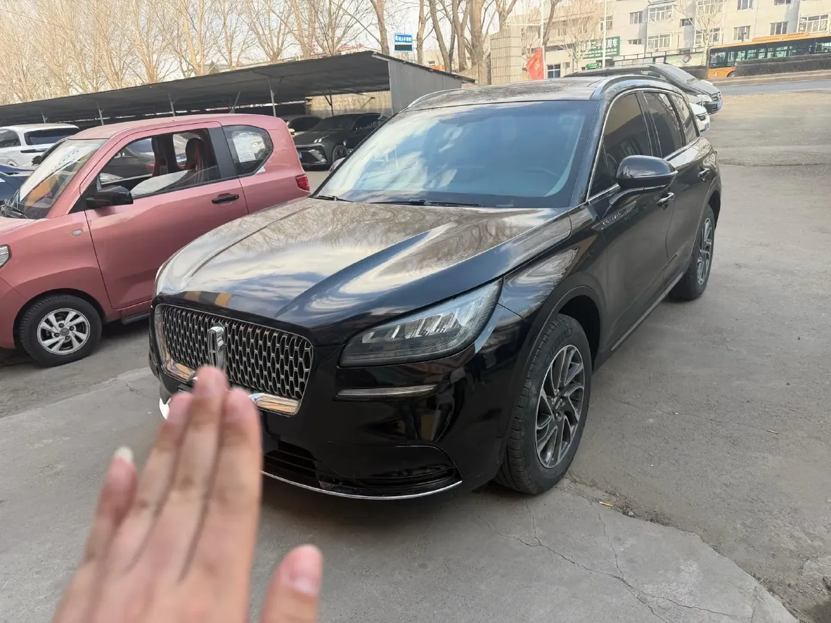 2021 Lincoln Corsair 2.0T 245HP L4 8AT,autocango,china used car exporter,china ev exporter,chinese used car exporter,chinese used ev exporter
