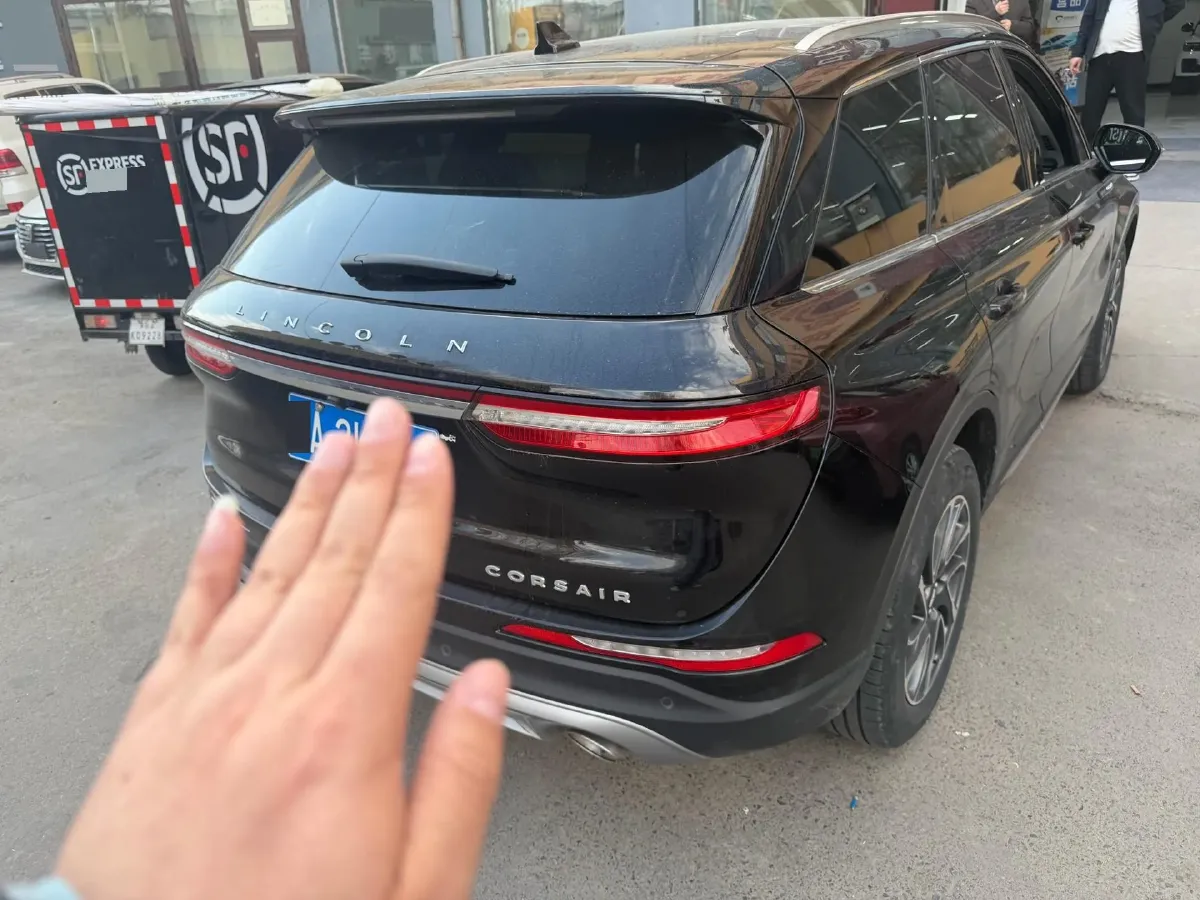 2021 Lincoln Corsair 2.0T 245HP L4 8AT,autocango,china used car exporter,china ev exporter,chinese used car exporter,chinese used ev exporter