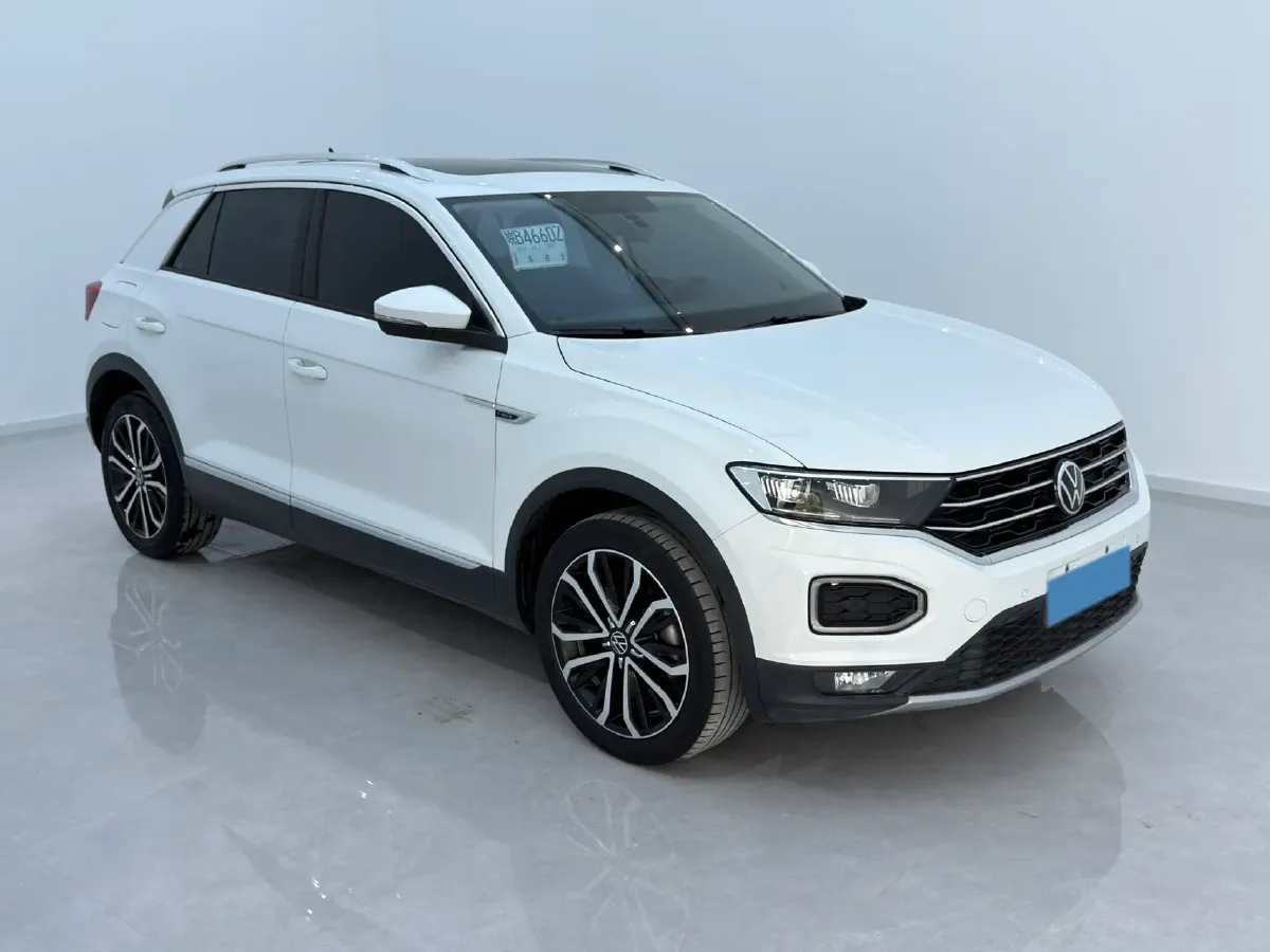 2022 Volkswagen T-Roc 1.4T 150HP L4 7DCT,autocango,china used car exporter,china ev exporter,chinese used car exporter,chinese used ev exporter
