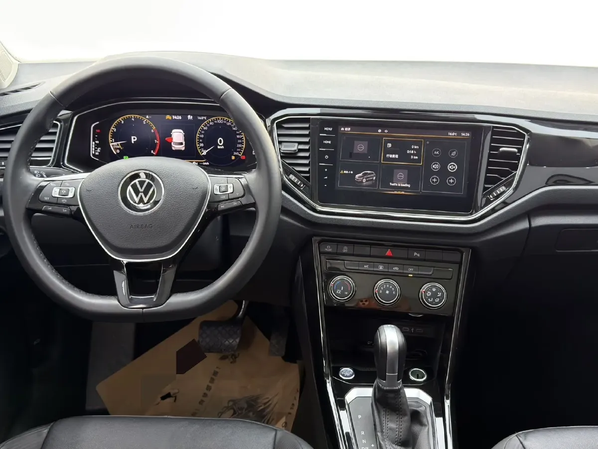 2022 Volkswagen T-Roc 1.4T 150HP L4 7DCT,autocango,china used car exporter,china ev exporter,chinese used car exporter,chinese used ev exporter