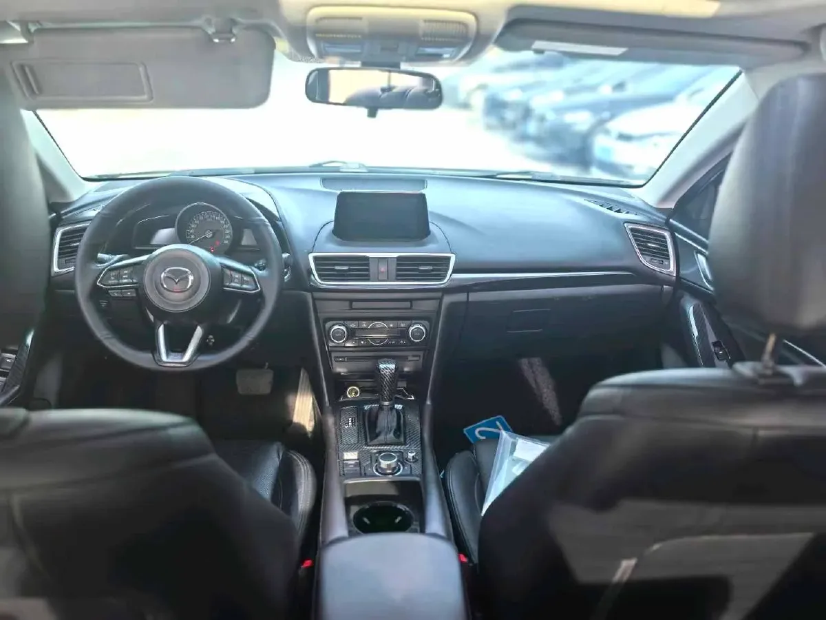 2017 Mazda 3 Axela 2.0L 158HP L4 6AT,autocango,china used car exporter,china ev exporter,chinese used car exporter,chinese used ev exporter