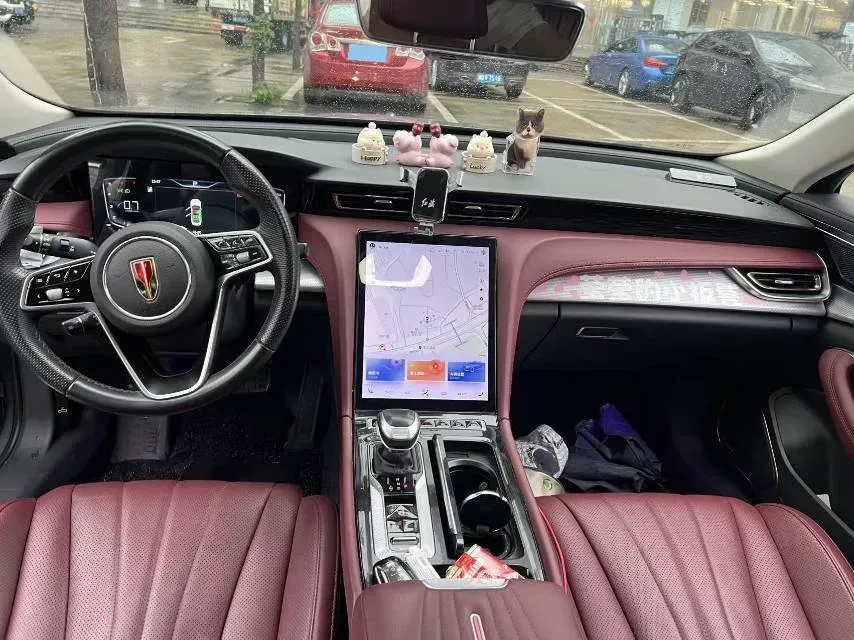 2023 HongQi H5 2.0T 224HP L4 8AT,autocango,china used car exporter,china ev exporter,chinese used car exporter,chinese used ev exporter