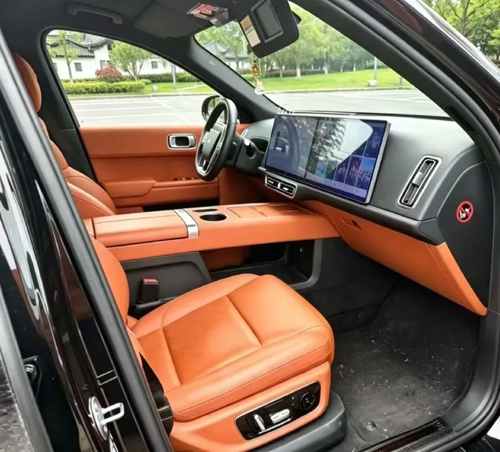 2023 Li L8 Range Extended 154HP REEV 40.9KWH,autocango,china used car exporter,china ev exporter,chinese used car exporter,chinese used ev exporter