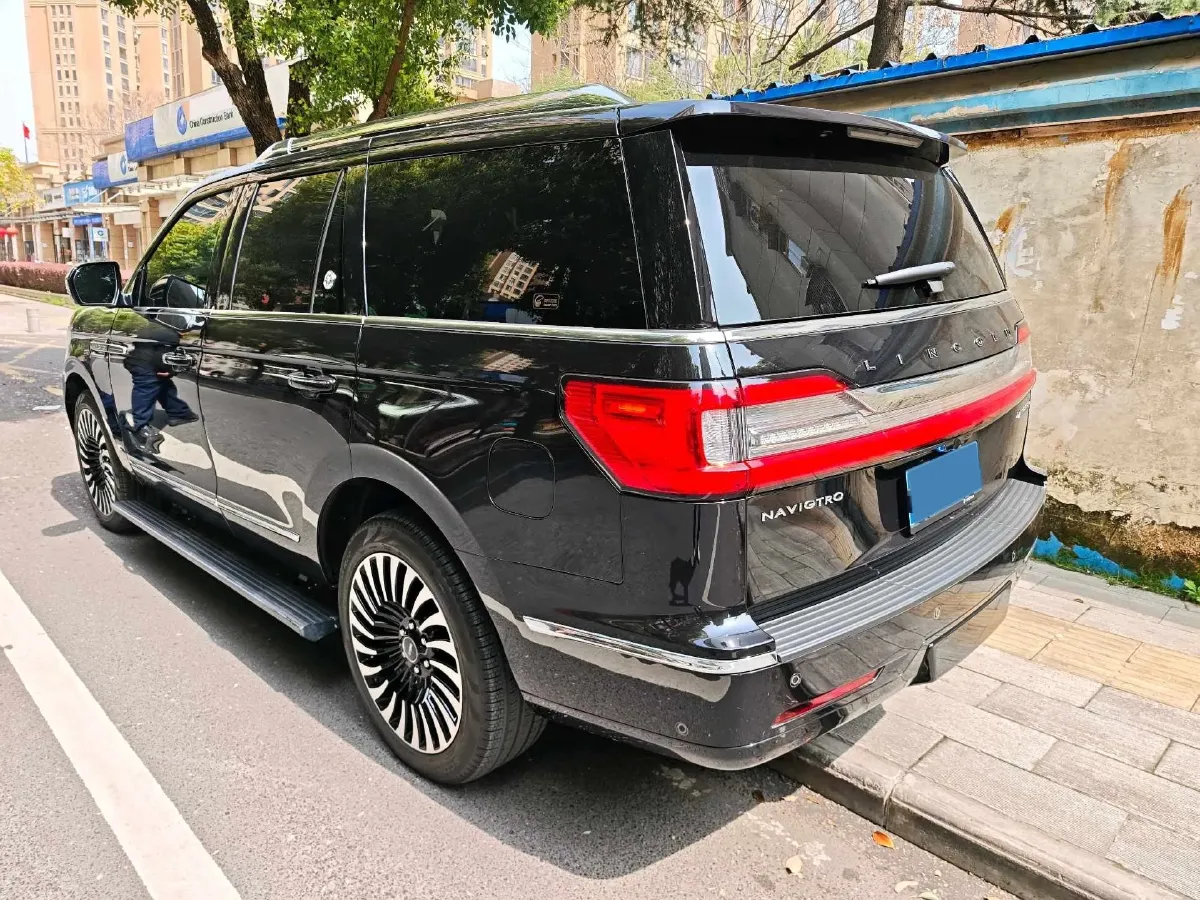 2020 Lincoln Navigator 3.5T 388HP V6 10AT,autocango,china used car exporter,china ev exporter,chinese used car exporter,chinese used ev exporter