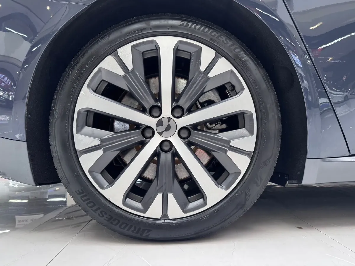 2021 Volkswagen ID.6 Crozz BEV 84.8KWH,autocango,china used car exporter,china ev exporter,chinese used car exporter,chinese used ev exporter