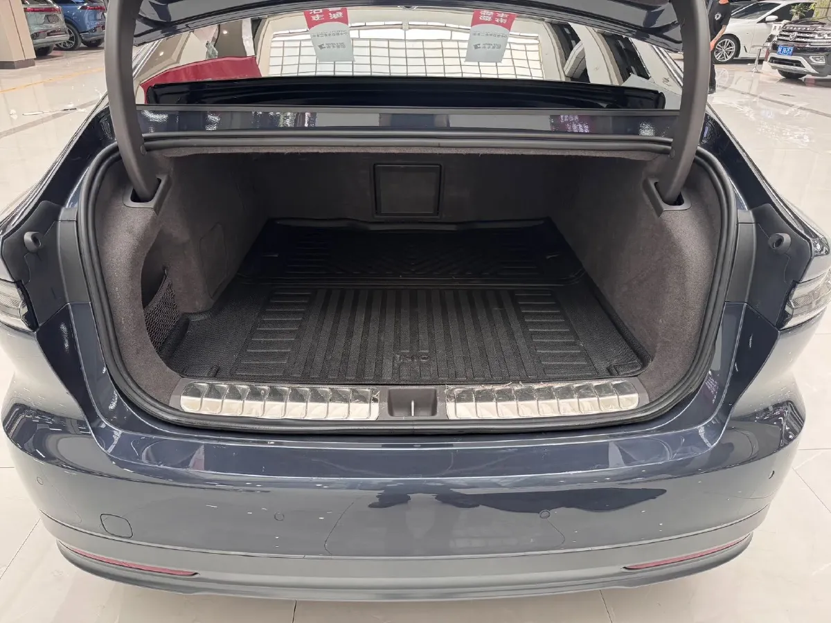 2021 Volkswagen ID.6 Crozz BEV 84.8KWH,autocango,china used car exporter,china ev exporter,chinese used car exporter,chinese used ev exporter