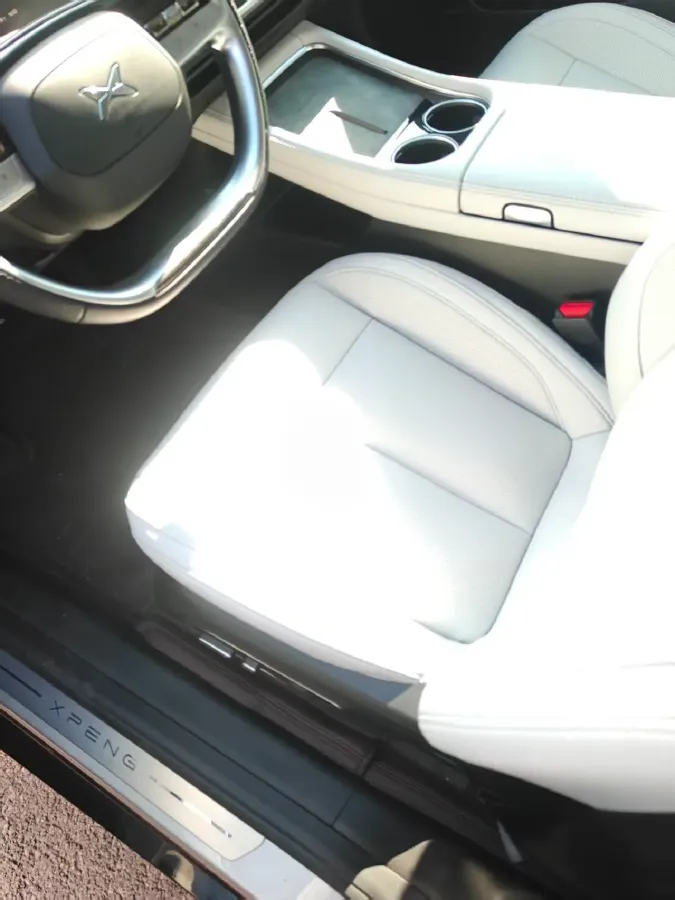 2023 Xpeng P7 BEV 86.2KWH,autocango,china used car exporter,china ev exporter,chinese used car exporter,chinese used ev exporter