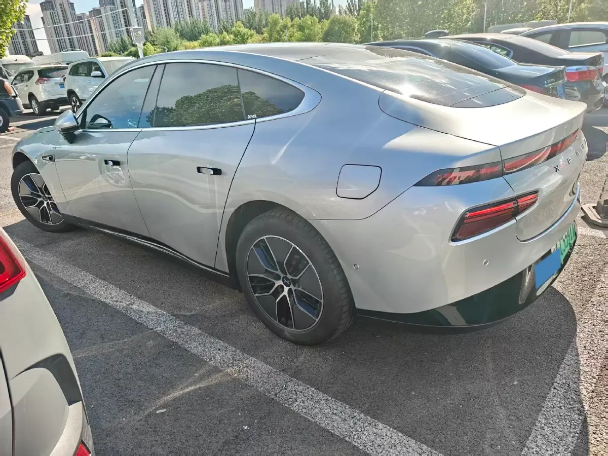 2023 Xpeng P7 BEV 86.2KWH,autocango,china used car exporter,china ev exporter,chinese used car exporter,chinese used ev exporter