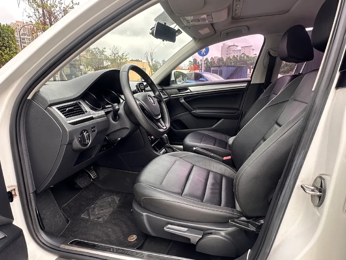 2018 Volkswagen Bora 1.5L 110HP L4 6AT,autocango,china used car exporter,china ev exporter,chinese used car exporter,chinese used ev exporter