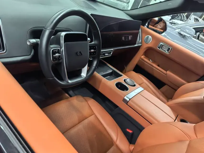 2023 Li L8 Range Extended 154HP REEV 40.9KWH,autocango,china used car exporter,china ev exporter,chinese used car exporter,chinese used ev exporter