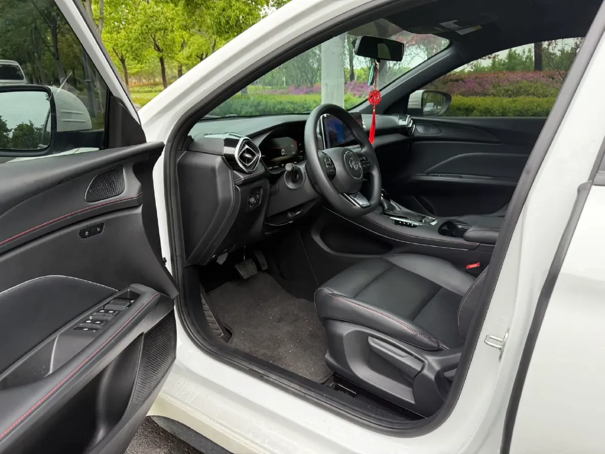 2025 MG 5 1.5L 129HP L4 CVT,autocango,china used car exporter,china ev exporter,chinese used car exporter,chinese used ev exporter