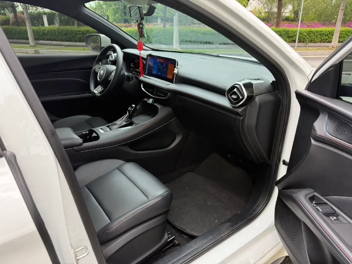 2025 MG 5 1.5L 129HP L4 CVT,autocango,china used car exporter,china ev exporter,chinese used car exporter,chinese used ev exporter