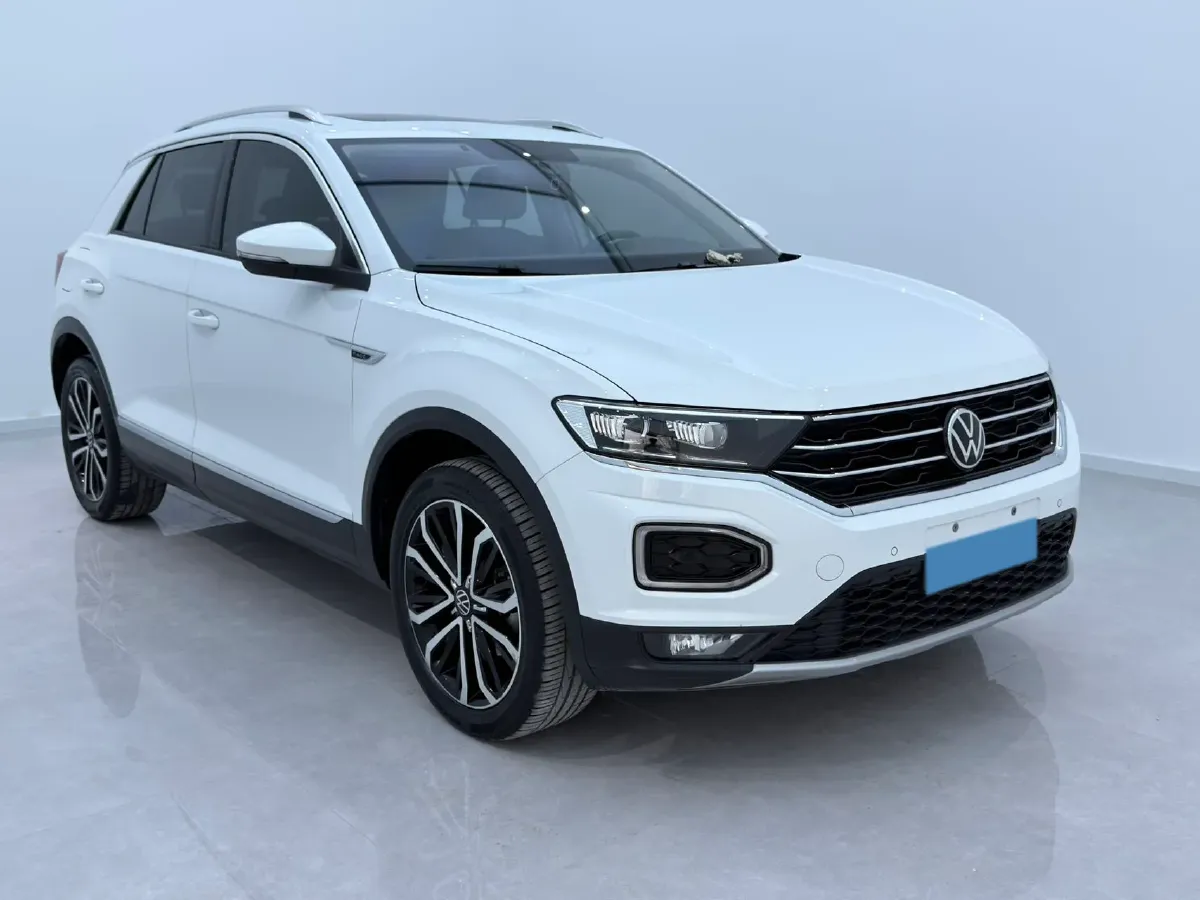 2022 Volkswagen T-Roc 1.4T 150HP L4 7DCT,autocango,china used car exporter,china ev exporter,chinese used car exporter,chinese used ev exporter