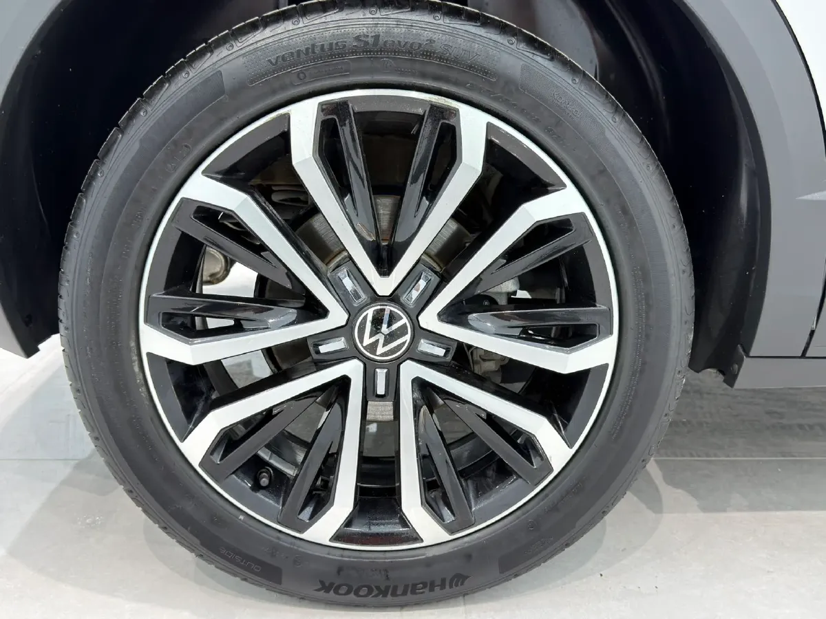 2022 Volkswagen T-Roc 1.4T 150HP L4 7DCT,autocango,china used car exporter,china ev exporter,chinese used car exporter,chinese used ev exporter