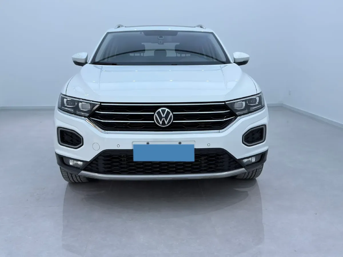 2022 Volkswagen T-Roc 1.4T 150HP L4 7DCT,autocango,china used car exporter,china ev exporter,chinese used car exporter,chinese used ev exporter
