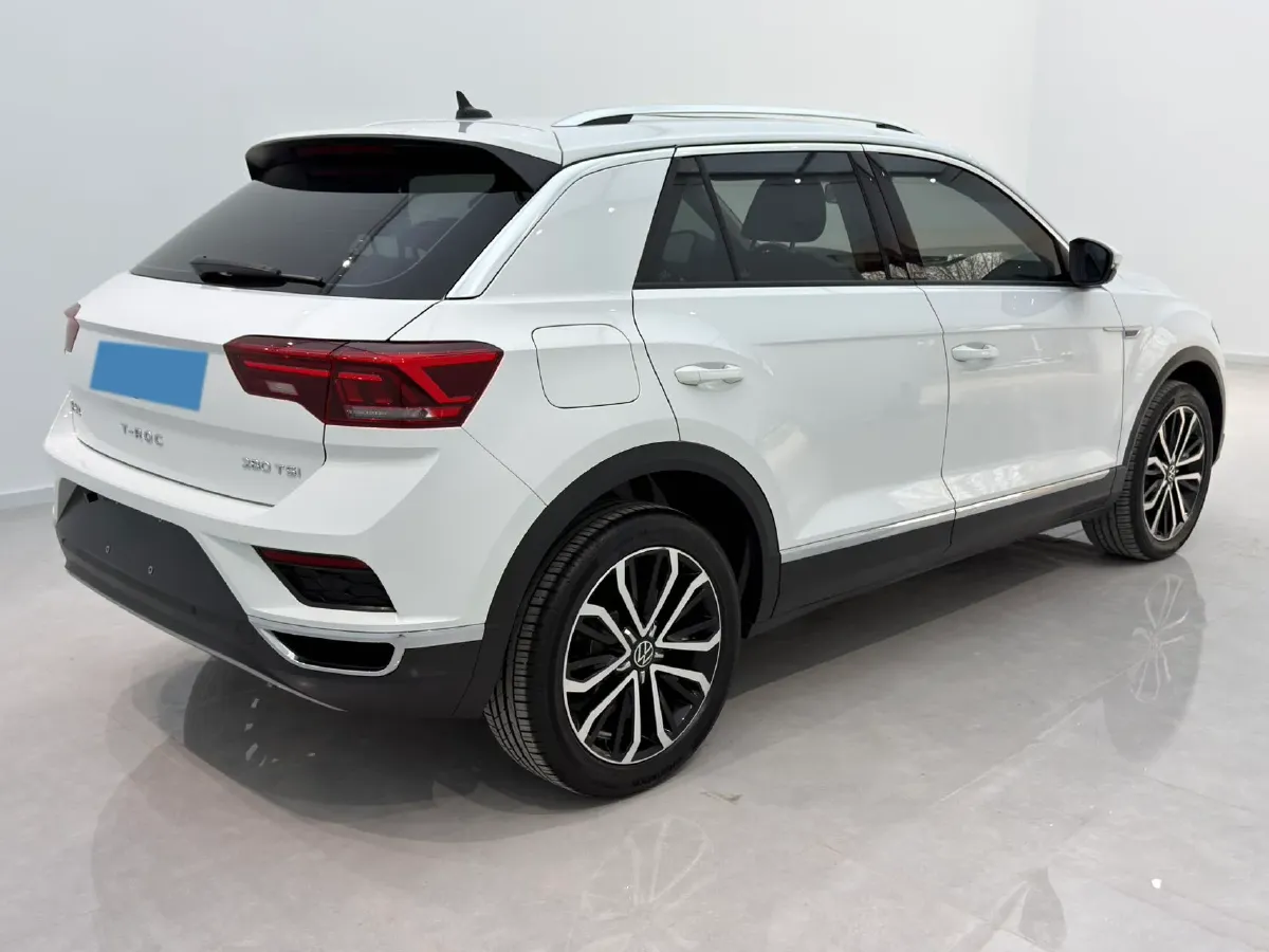 2022 Volkswagen T-Roc 1.4T 150HP L4 7DCT,autocango,china used car exporter,china ev exporter,chinese used car exporter,chinese used ev exporter