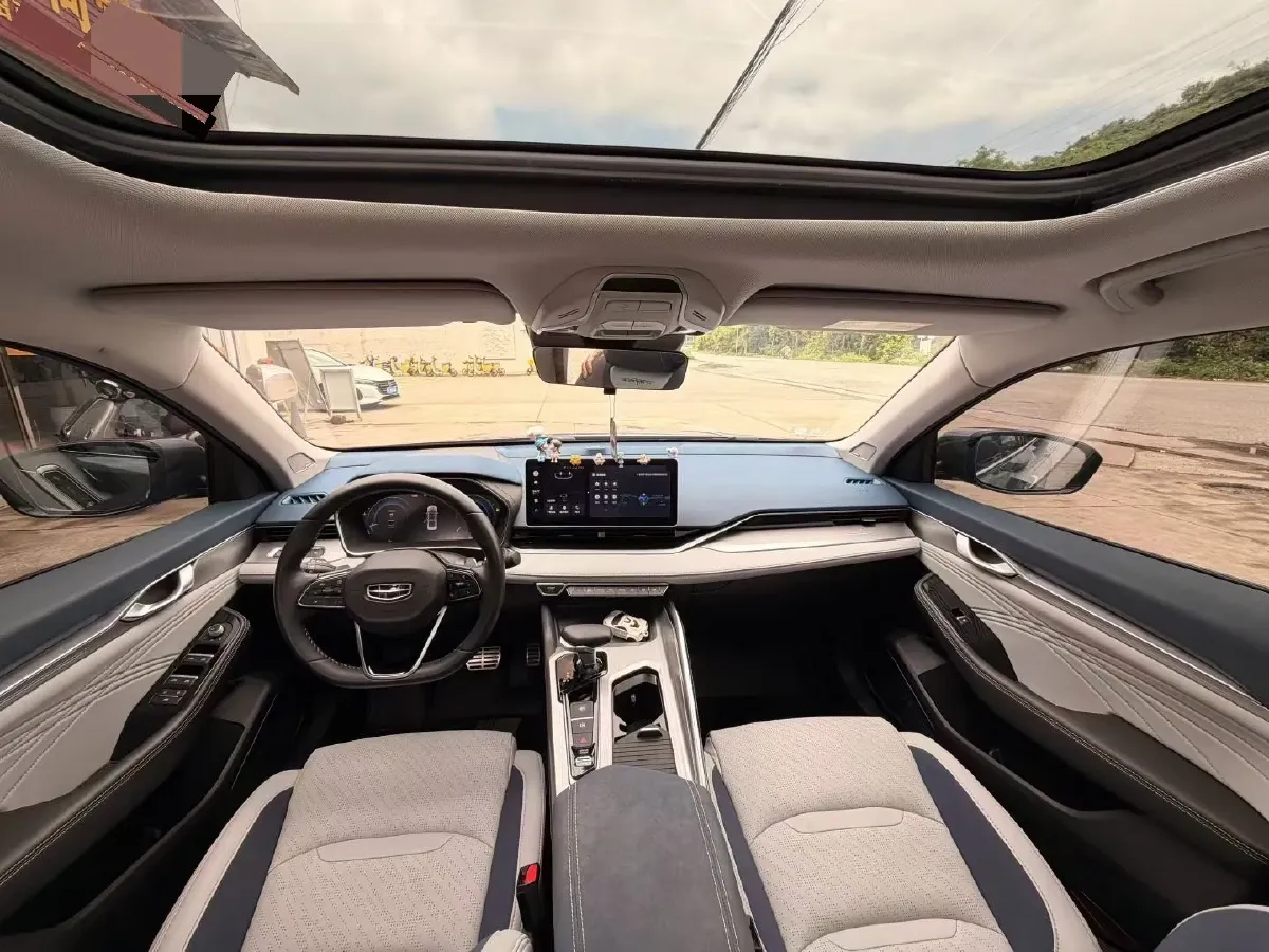 2023 Geely Preface 2.0T 190HP L4 7DCT,autocango,china used car exporter,china ev exporter,chinese used car exporter,chinese used ev exporter