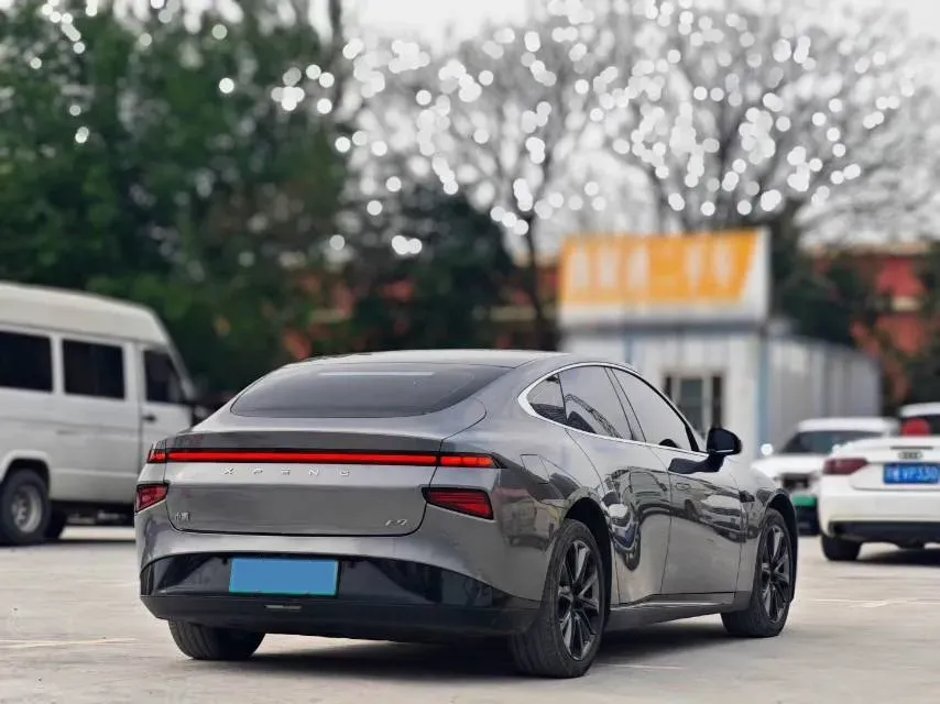 2022 Xpeng P7 BEV 60.2KWH,autocango,china used car exporter,china ev exporter,chinese used car exporter,chinese used ev exporter