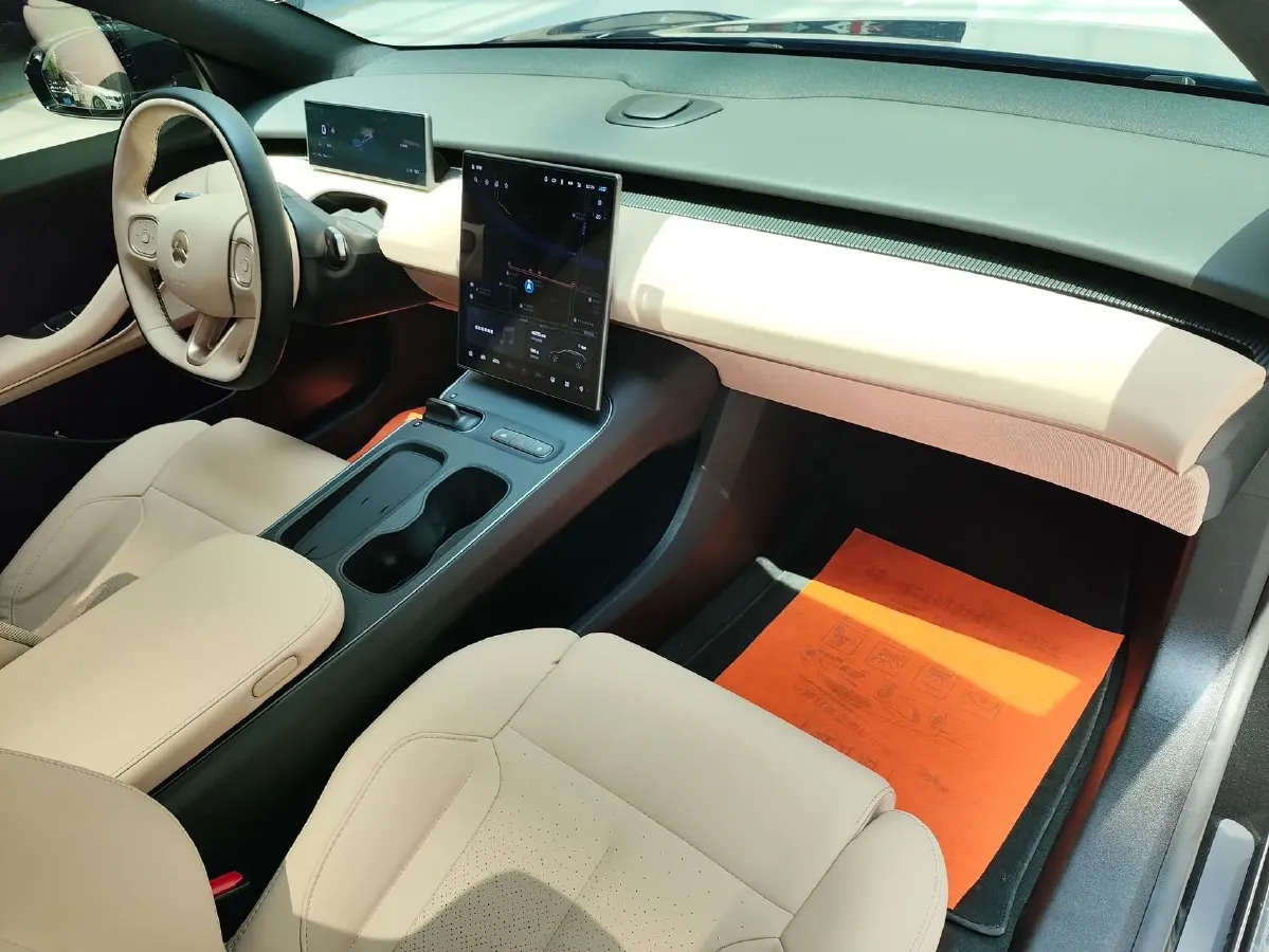 2024 NIO ET5T BEV 75KWH,autocango,china used car exporter,china ev exporter,chinese used car exporter,chinese used ev exporter