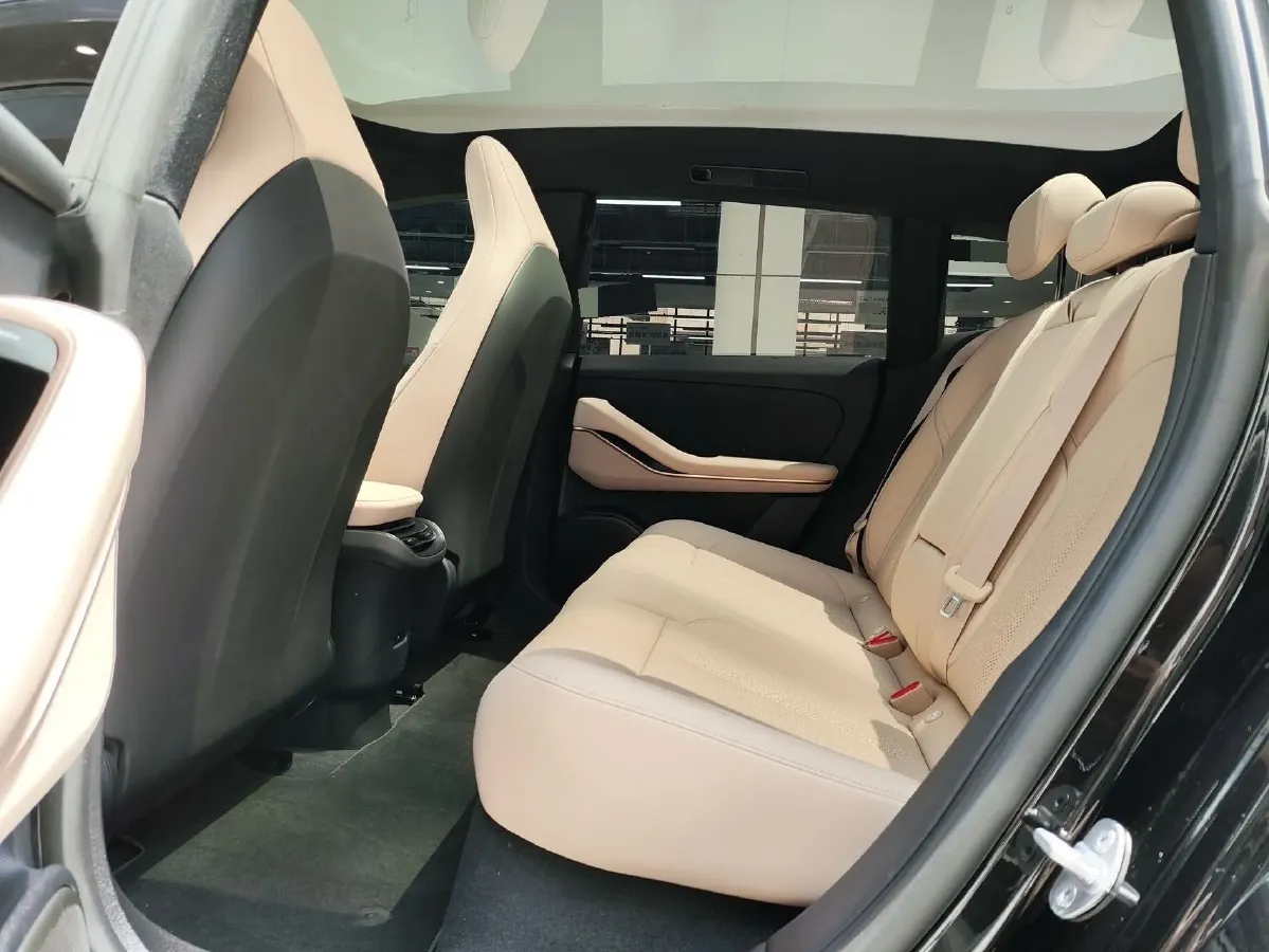 2024 NIO ET5T BEV 75KWH,autocango,china used car exporter,china ev exporter,chinese used car exporter,chinese used ev exporter