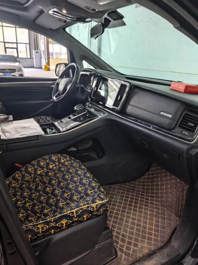 2021 GAC Trumpchi M8 2.0T 252HP L4 8AT,autocango,china used car exporter,china ev exporter,chinese used car exporter,chinese used ev exporter