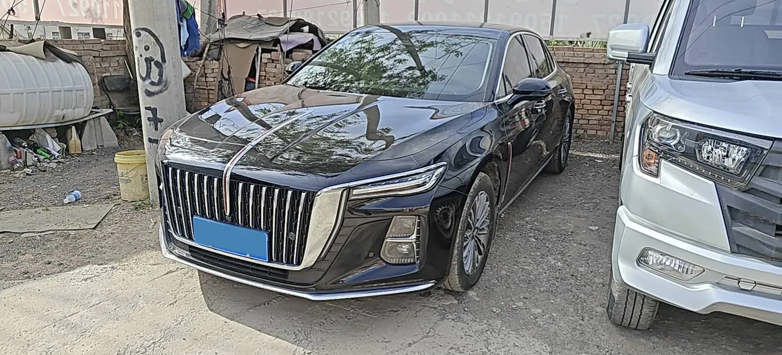 2023 HongQi H5 2.0T 224HP L4 8AT,autocango,china used car exporter,china ev exporter,chinese used car exporter,chinese used ev exporter