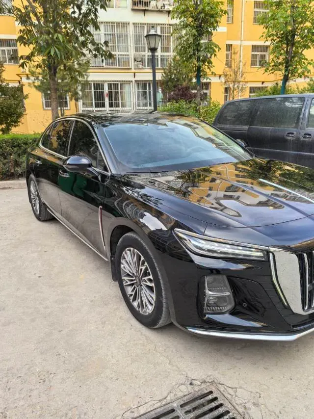 2023 HongQi H5 2.0T 224HP L4 8AT,autocango,china used car exporter,china ev exporter,chinese used car exporter,chinese used ev exporter