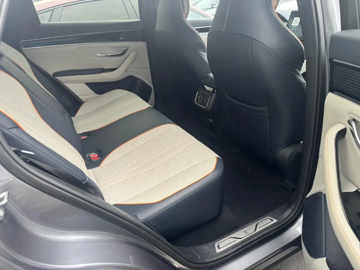 2021 BYD Song Plus BEV 71.7KWH,autocango,china used car exporter,china ev exporter,chinese used car exporter,chinese used ev exporter