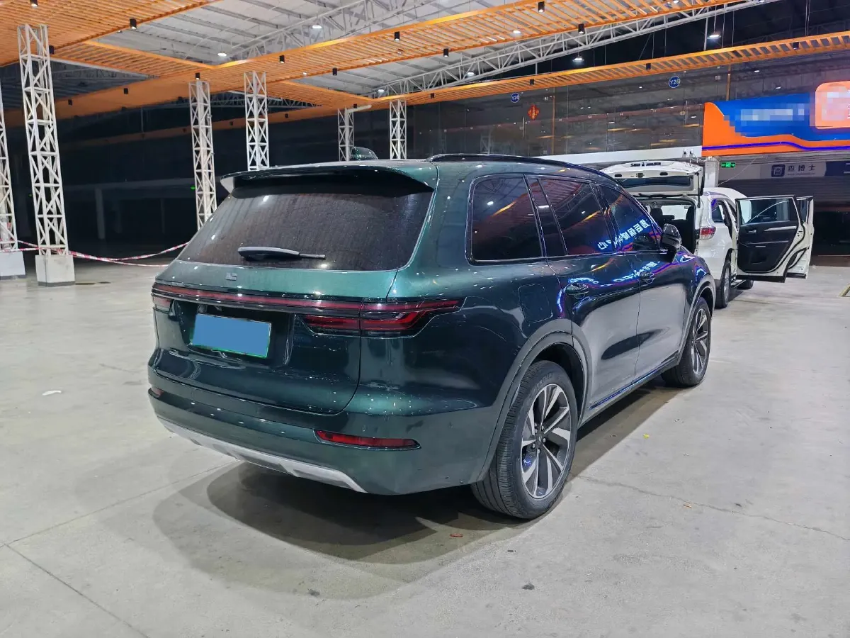 2021 Li ONE Range Extended 131HP REEV 40.5KWH,autocango,china used car exporter,china ev exporter,chinese used car exporter,chinese used ev exporter
