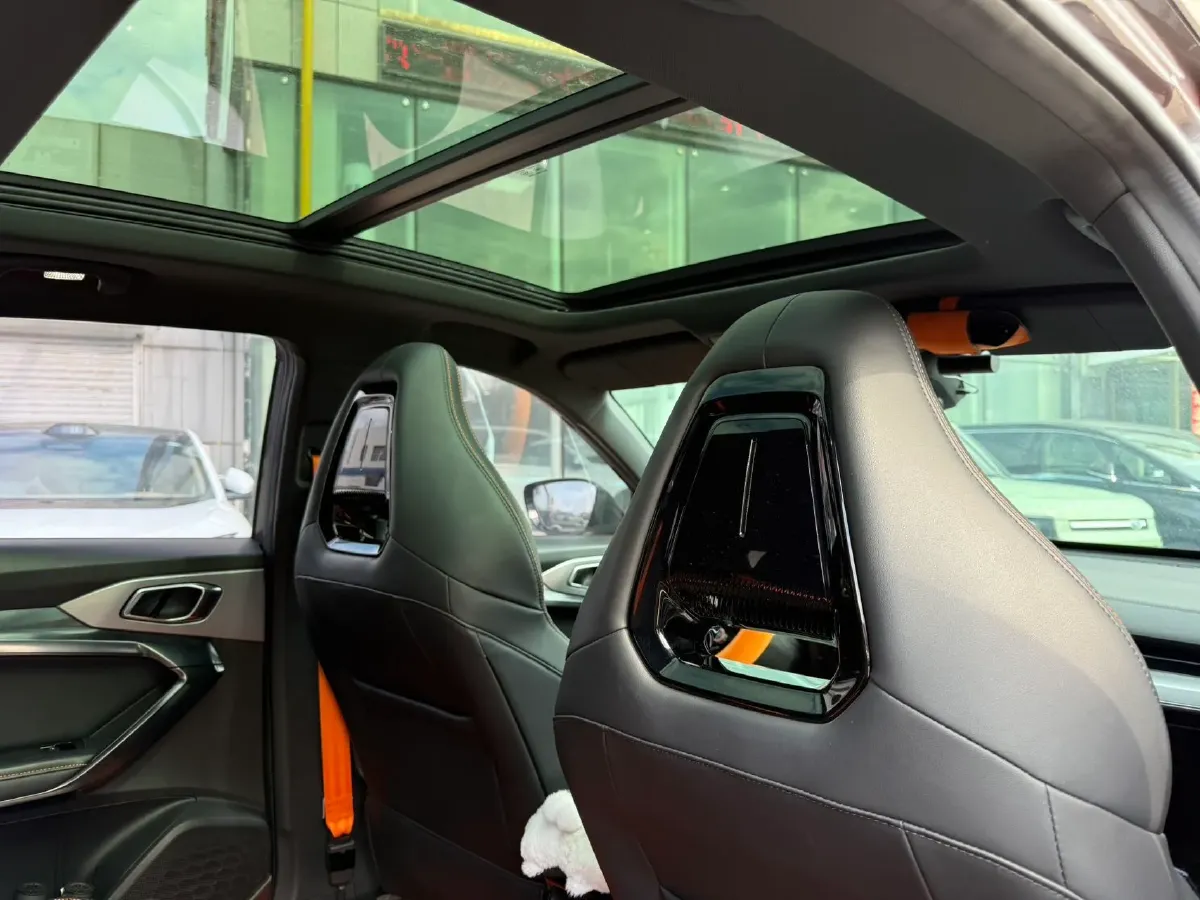 2022 MG ONE 1.5T 181HP L4 CVT,autocango,china used car exporter,china ev exporter,chinese used car exporter,chinese used ev exporter