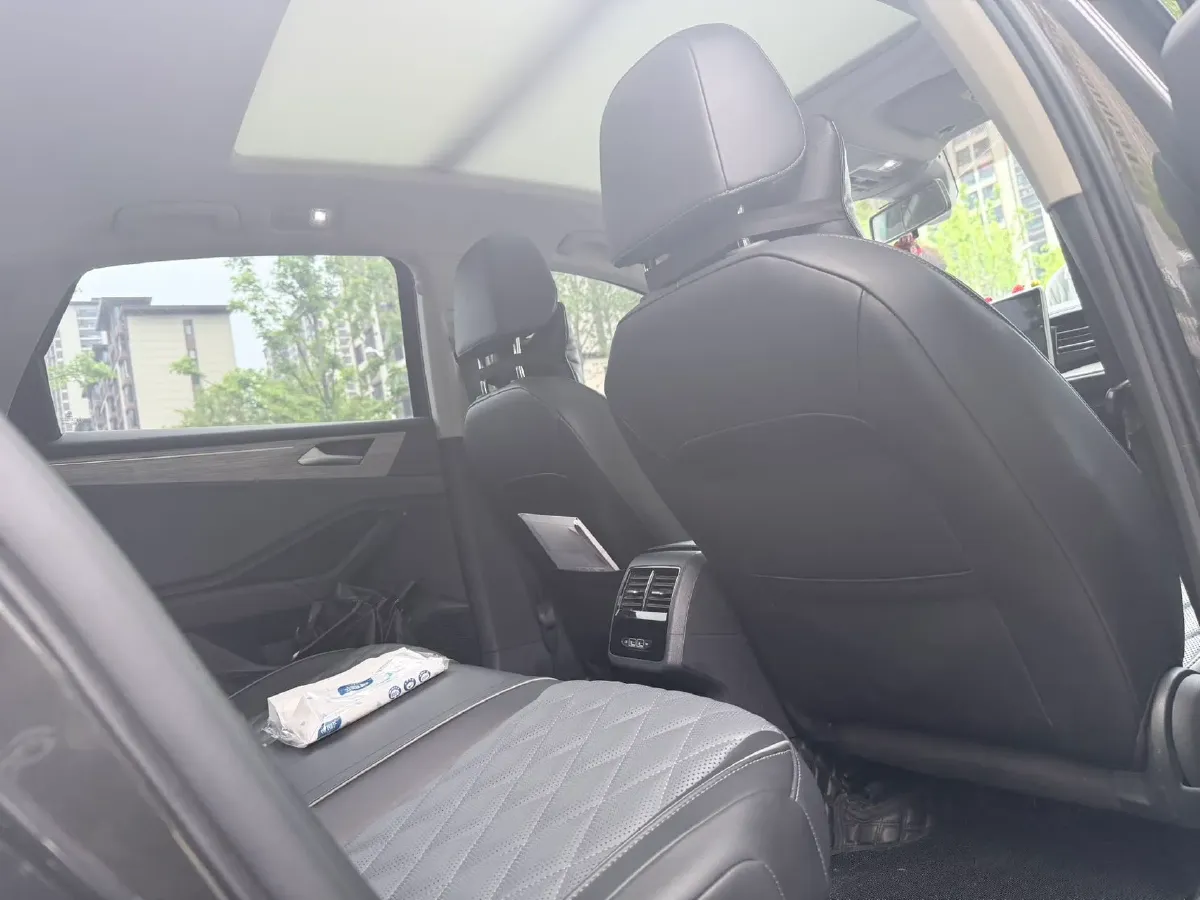 2023 Volkswagen Sagitar 1.5T 160HP L4 7DCT,autocango,china used car exporter,china ev exporter,chinese used car exporter,chinese used ev exporter