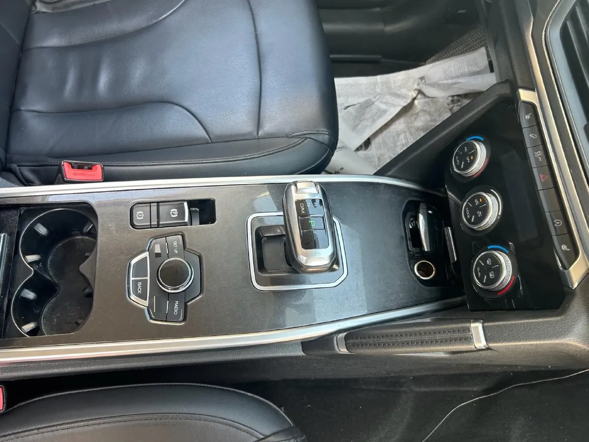 2019 Haval H6 1.5T 150HP L4 7DCT,autocango,china used car exporter,china ev exporter,chinese used car exporter,chinese used ev exporter