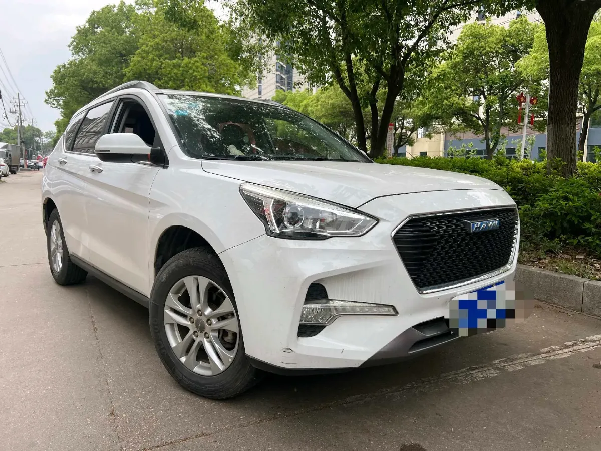 2017 Haval M6 1.5T 150HP L4 6MT,autocango,china used car exporter,china ev exporter,chinese used car exporter,chinese used ev exporter