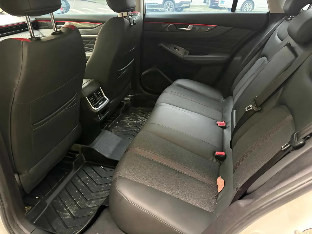 2021 DongFeng Aeolus YiXuan MAX 1.5T 190HP L4 7DCT,autocango,china used car exporter,china ev exporter,chinese used car exporter,chinese used ev exporter