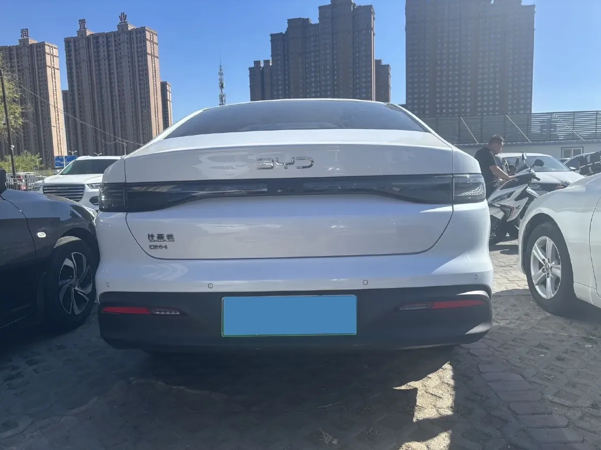 2025 BYD Seal05 DM-i 1.5L 101HP L4 E-CVT PHEV 7.68KWH,autocango,china used car exporter,china ev exporter,chinese used car exporter,chinese used ev exporter
