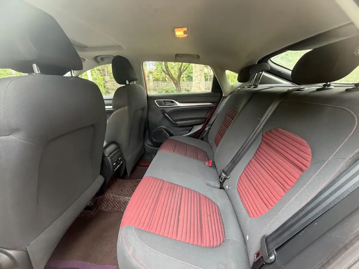 2019 MAXUS D60 1.5T 169HP L4 7DCT,autocango,china used car exporter,china ev exporter,chinese used car exporter,chinese used ev exporter