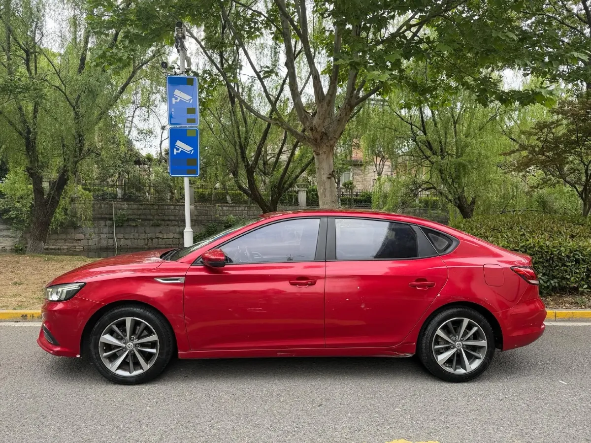 2019 MAXUS D60 1.5T 169HP L4 7DCT,autocango,china used car exporter,china ev exporter,chinese used car exporter,chinese used ev exporter